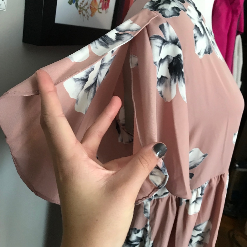 Dress - Picture 3 of 6